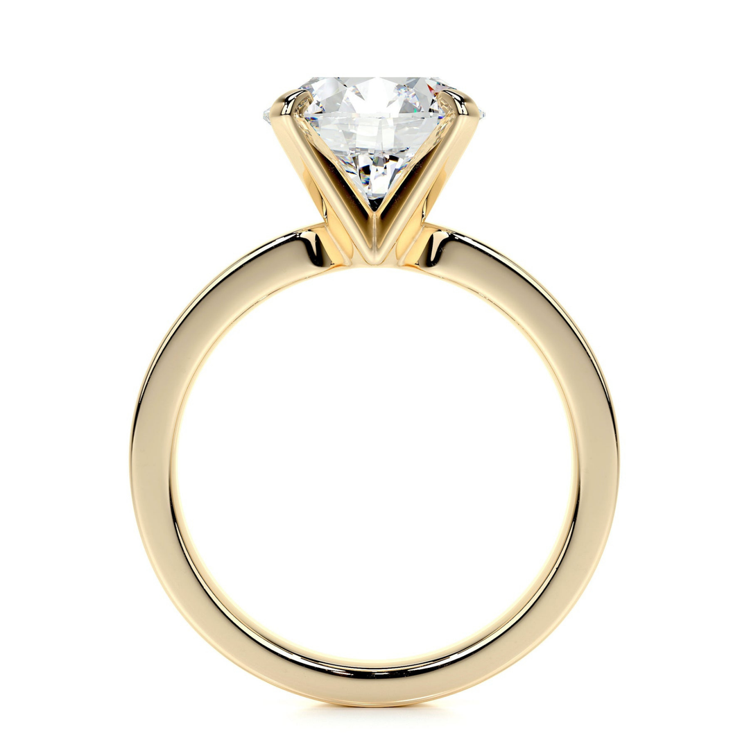 Solitaire - Round Engagement Ring