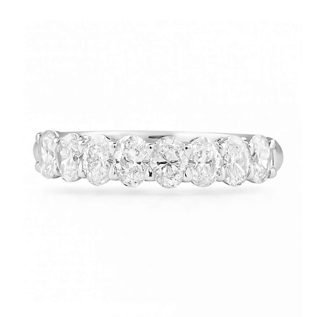 2.85ctw Lab Grown Oval Diamond Band