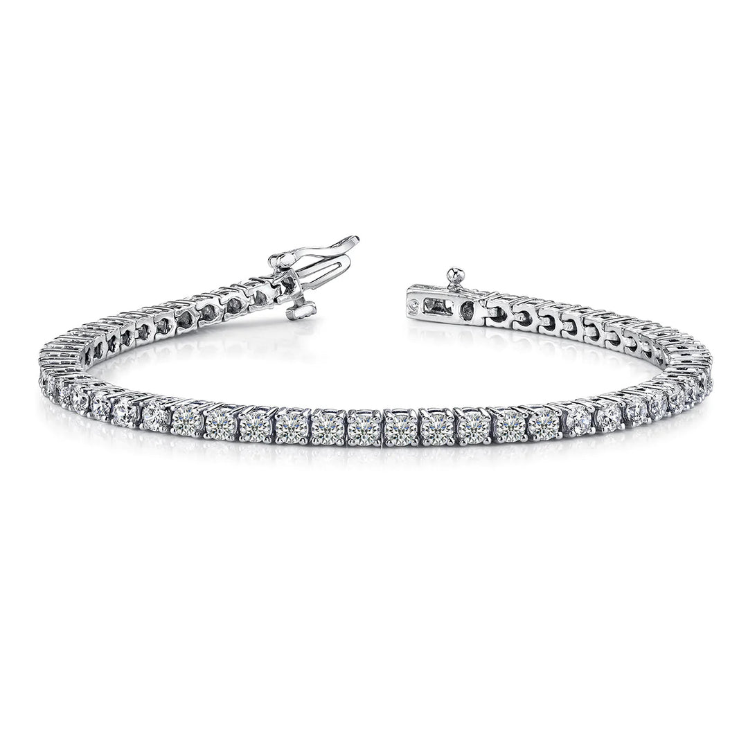 3.00ctw Round Cut Diamond 14kt White Gold Bracelet