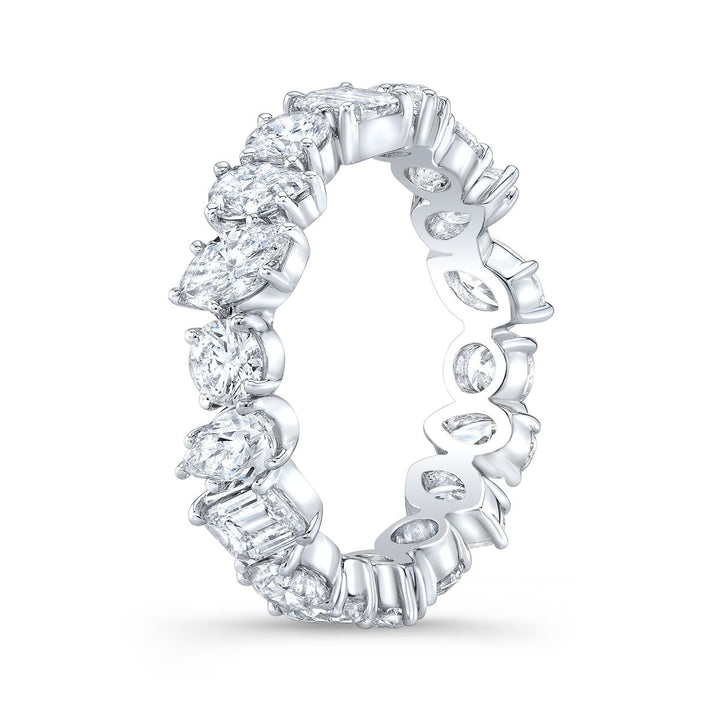 Unique eternity band featuring a mix of diamond shapes in an elegant, continuous design, creating a stunning blend of brilliance and sophistication.