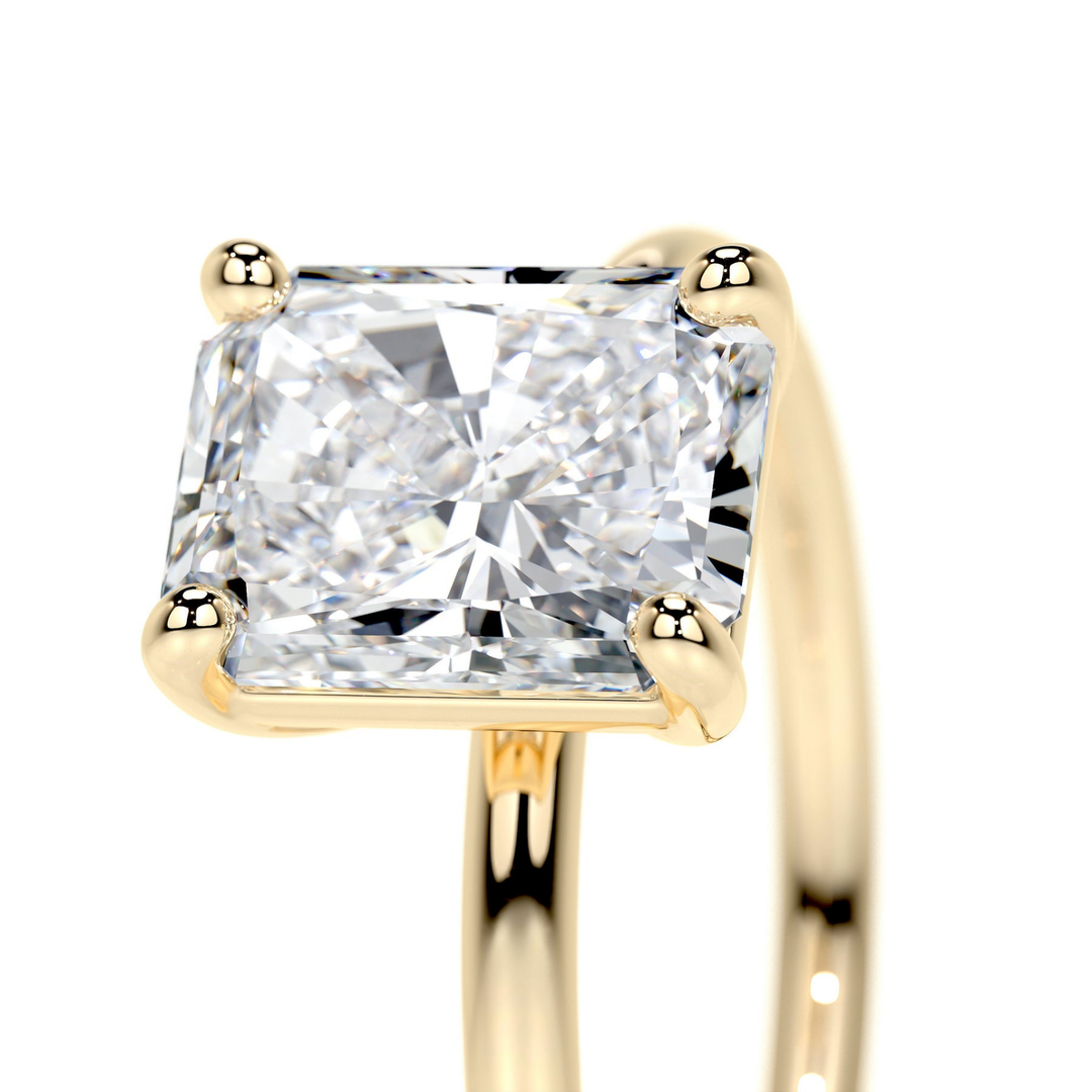 Solitaire - Radiant Engagement Ring