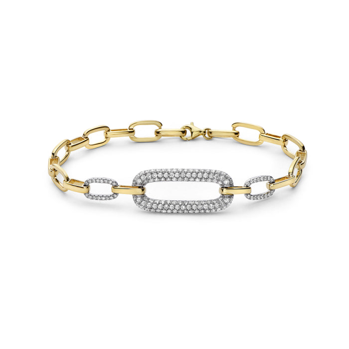 Stunning diamond pavé link bracelet, featuring a series of sparkling pavé-set diamonds on sleek, interlocking links, offering a sophisticated and luxurious design perfect for adding elegance to any wrist.