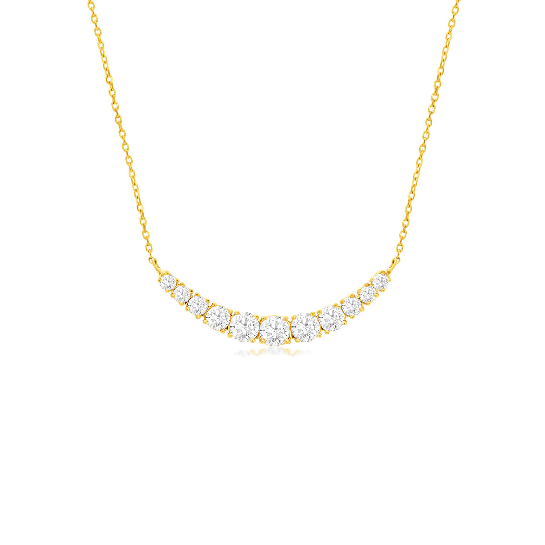 Chic diamond fashion necklace in yellow gold, featuring shimmering diamonds in a stylish design for a modern yet timeless elegance.