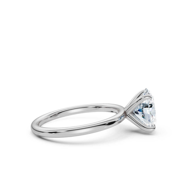 Classic Oval Solitaire