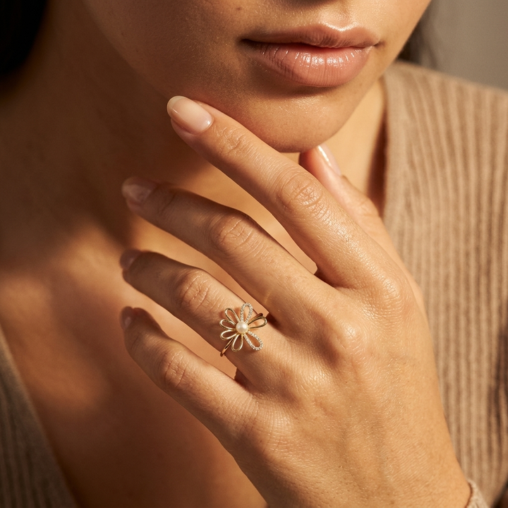 Pearl & Diamond Floral Ring