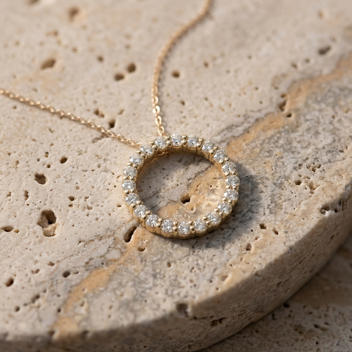 1.00ctw Diamond Circle Gold Pendant