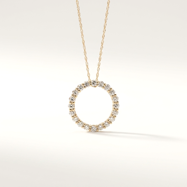 1.00ctw Diamond Circle Gold Pendant