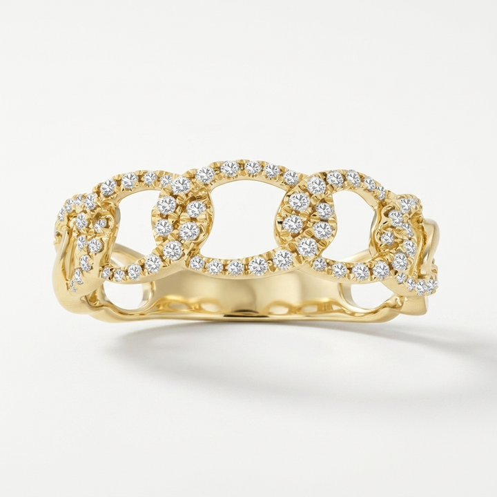 Elegant diamond open link ring in gold, offering timeless elegance and sophistication