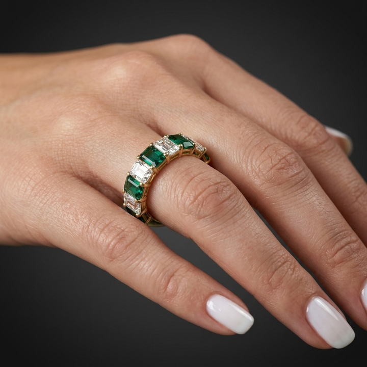 4.30ctw Emerald Gemstone & Diamond Lab Grown Diamond Ring