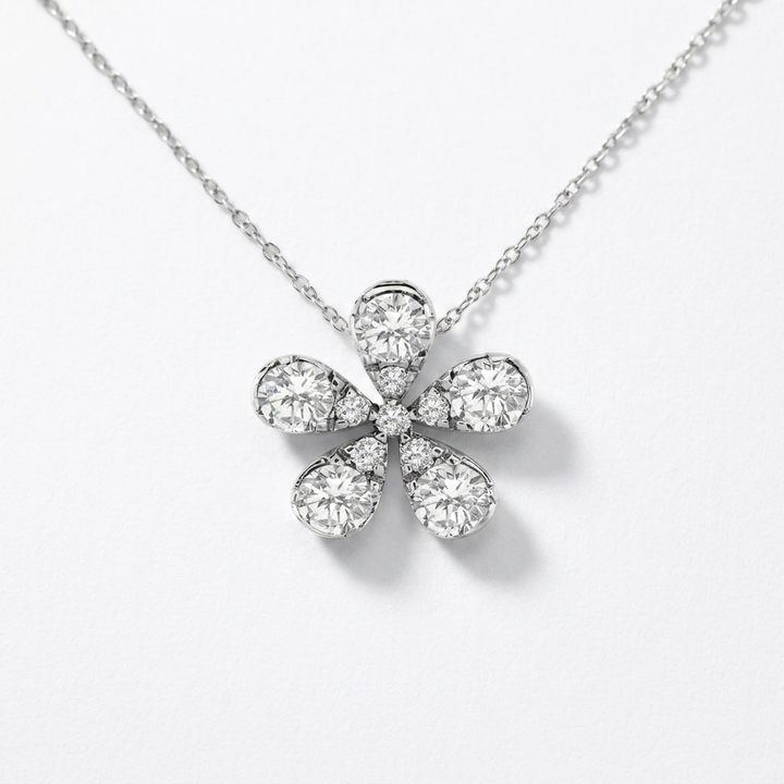 0.50ctw Diamond Floral 14kt White Gold Necklace