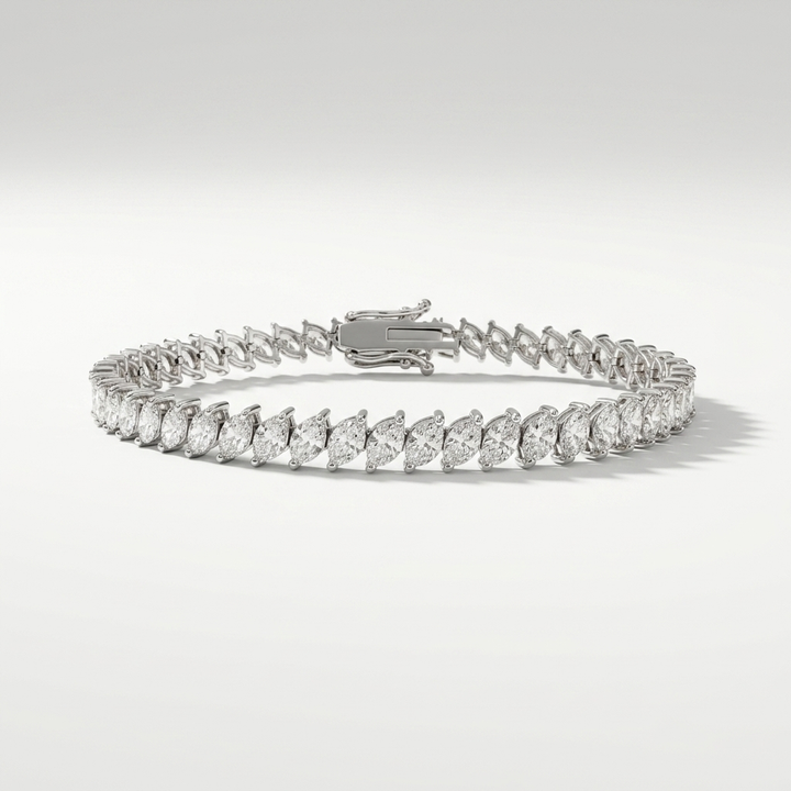 7.90ctw Marquise Diamond 14kt White Gold Bracelet