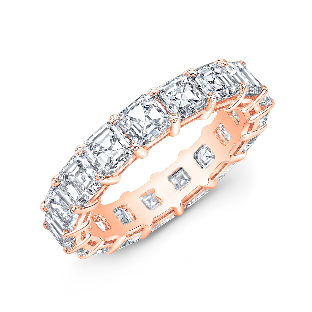 Sophisticated eternity band featuring Asscher-cut diamonds in a shared prong setting, creating a seamless row of brilliance with vintage-inspired elegance.