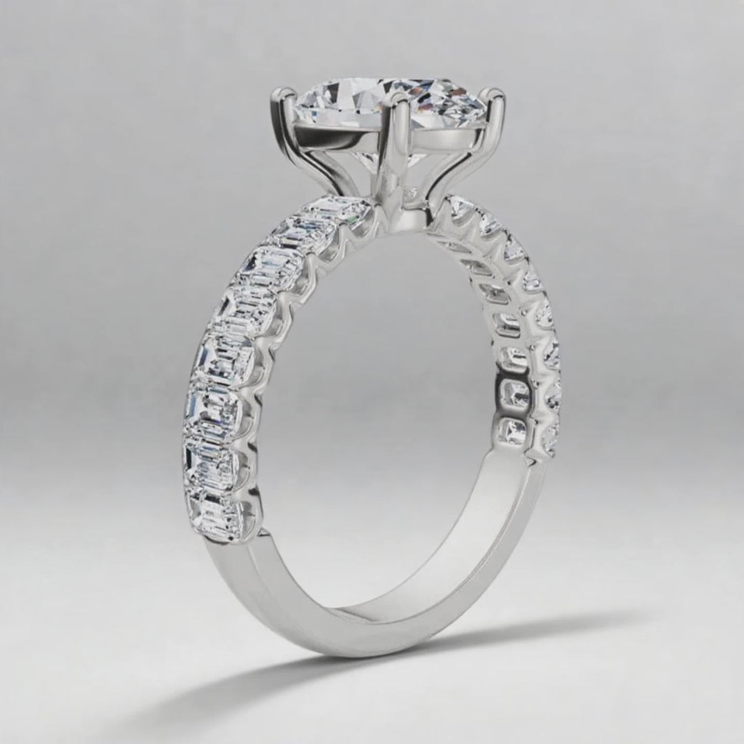 Accented Oval Shared Prong