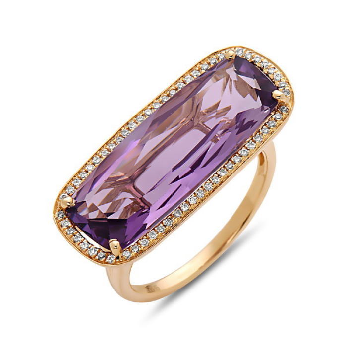 Stylish gemstone and diamond fashion ring in yellow gold, featuring a vibrant gemstone accented by shimmering diamonds for a bold and elegant look.